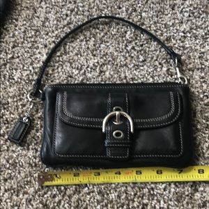 Coach vintage/leather soho wristlet